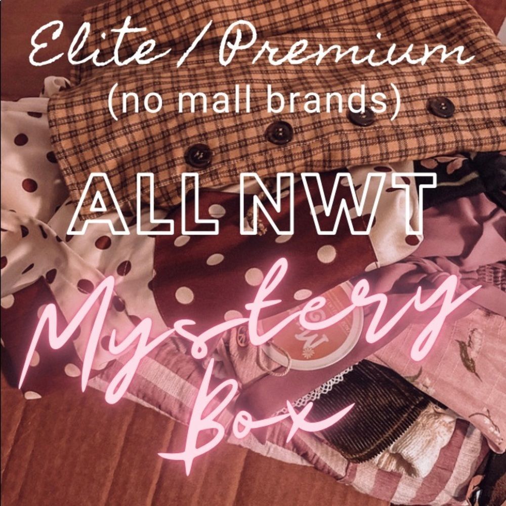 ALL NWT Women’s Premium Reseller Mystery Box | sizes vary | Small 3-5 Items NEW
